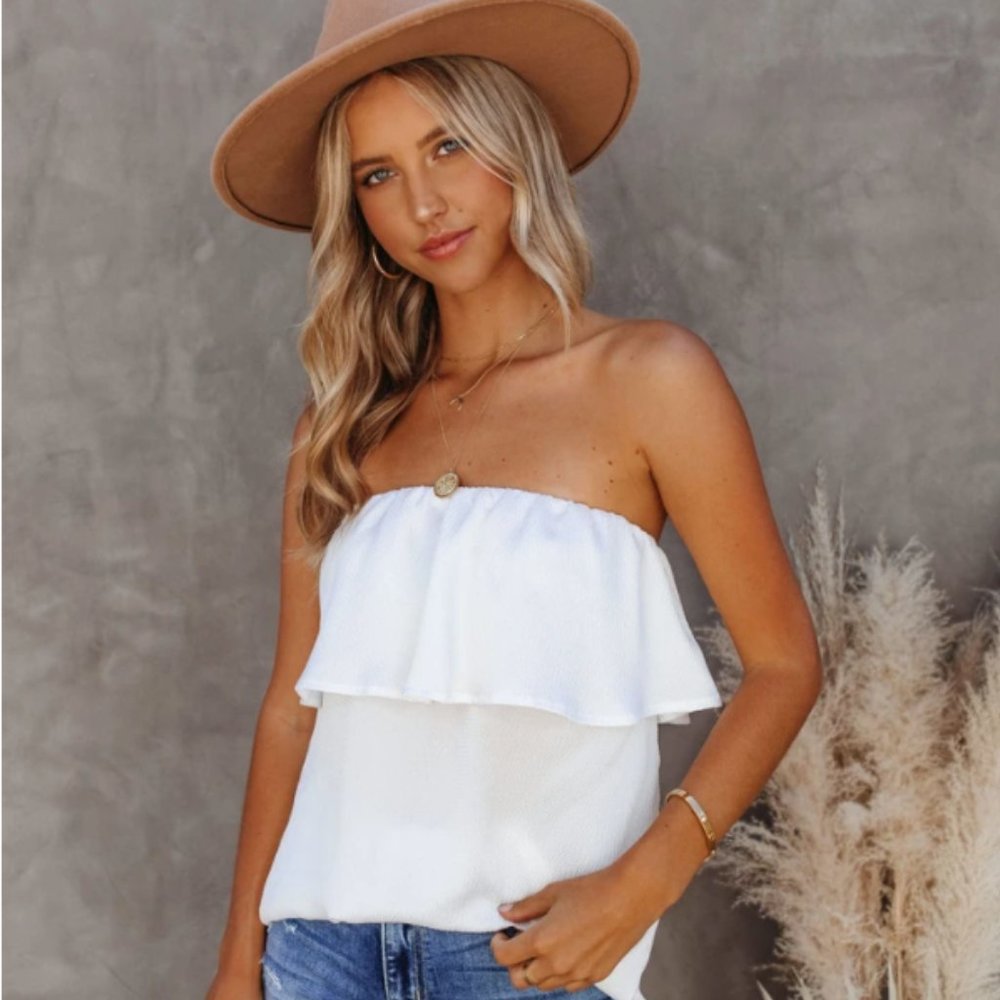 PADME Strapless Ruffle Blouse - Picture 3 of 10